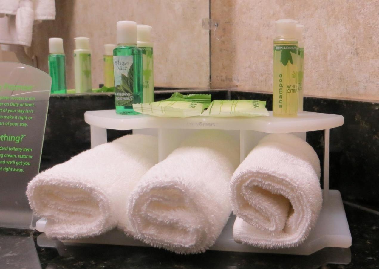 Holiday Inn Express Frisco Legacy Park Area, An Ihg Hotel Номер фото